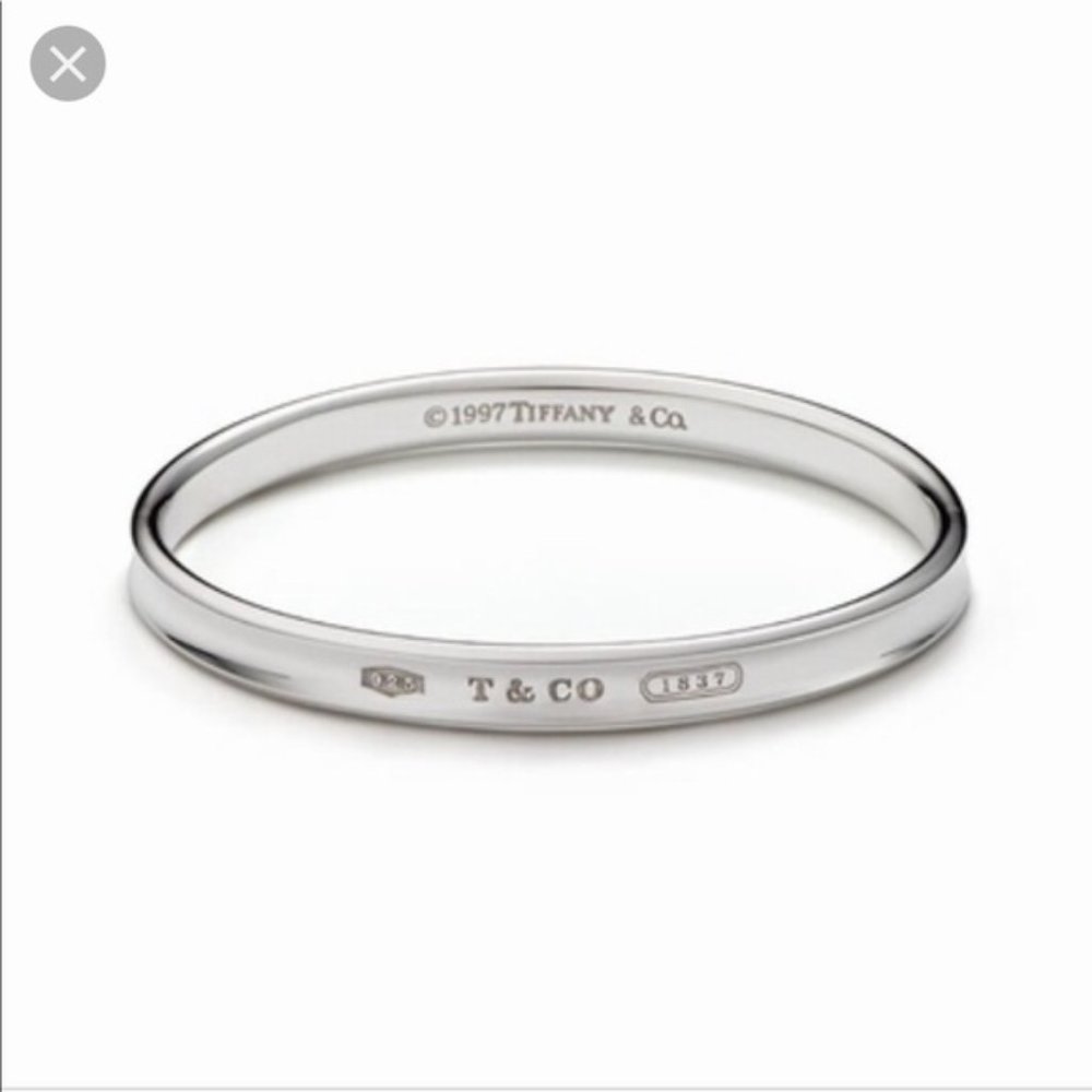 Tiffany & Co. "1837" Oval Bangle